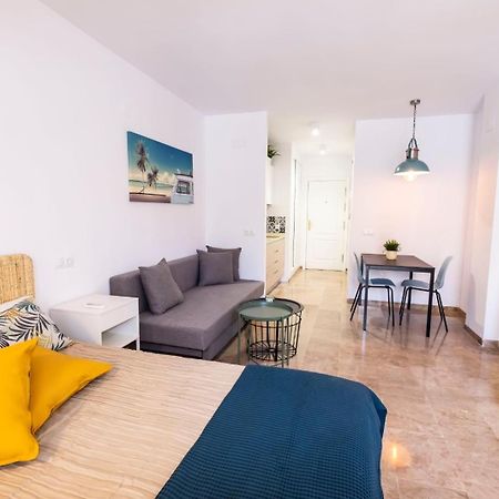 Modern & Cozy Studio Excellent Location Near Beach Torremolinos Buitenkant foto