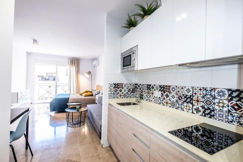 Modern & Cozy Studio Excellent Location Near Beach Torremolinos Buitenkant foto